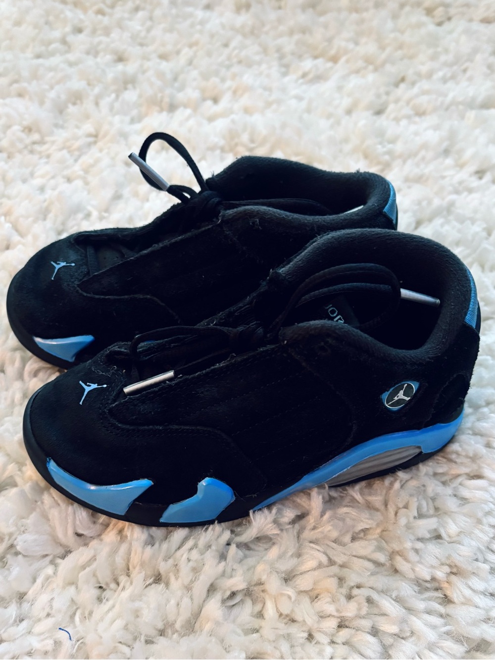 Toddler Boy Blue and Black Jordan Retro 14 - Size 10C , in great condition